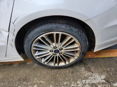 2014 Ford Fusion VIN: