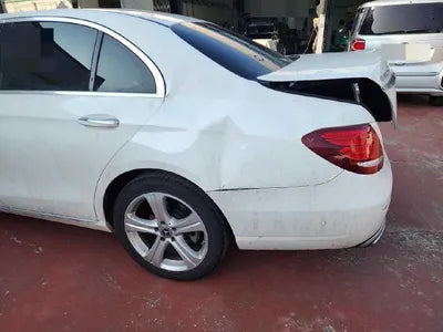 2018 Mercedes-Benz E 220 WDDZF0EB2JA428332 VIN:WDDZF0EB2JA428332