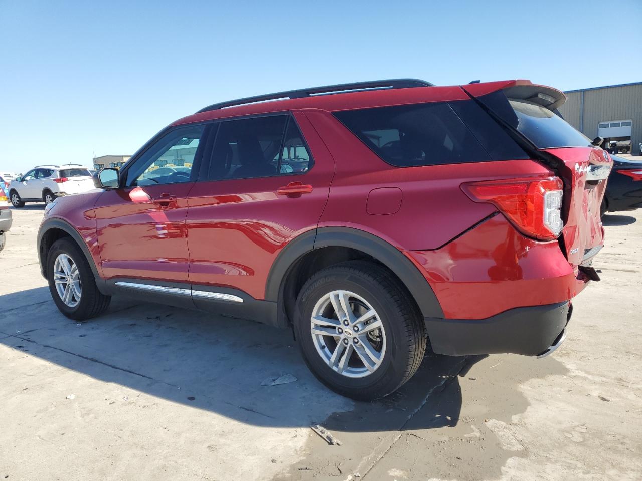 2022 FORD EXPLORER XLT VIN:1FMSK8DH7NGA89481