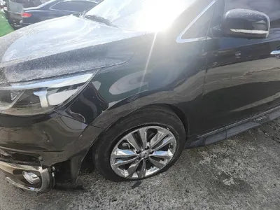 2018 Kia Carnival KNAME81ABJS435837 VIN:KNAME81ABJS435837