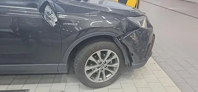 2018 Toyota RAV4 VIN:
