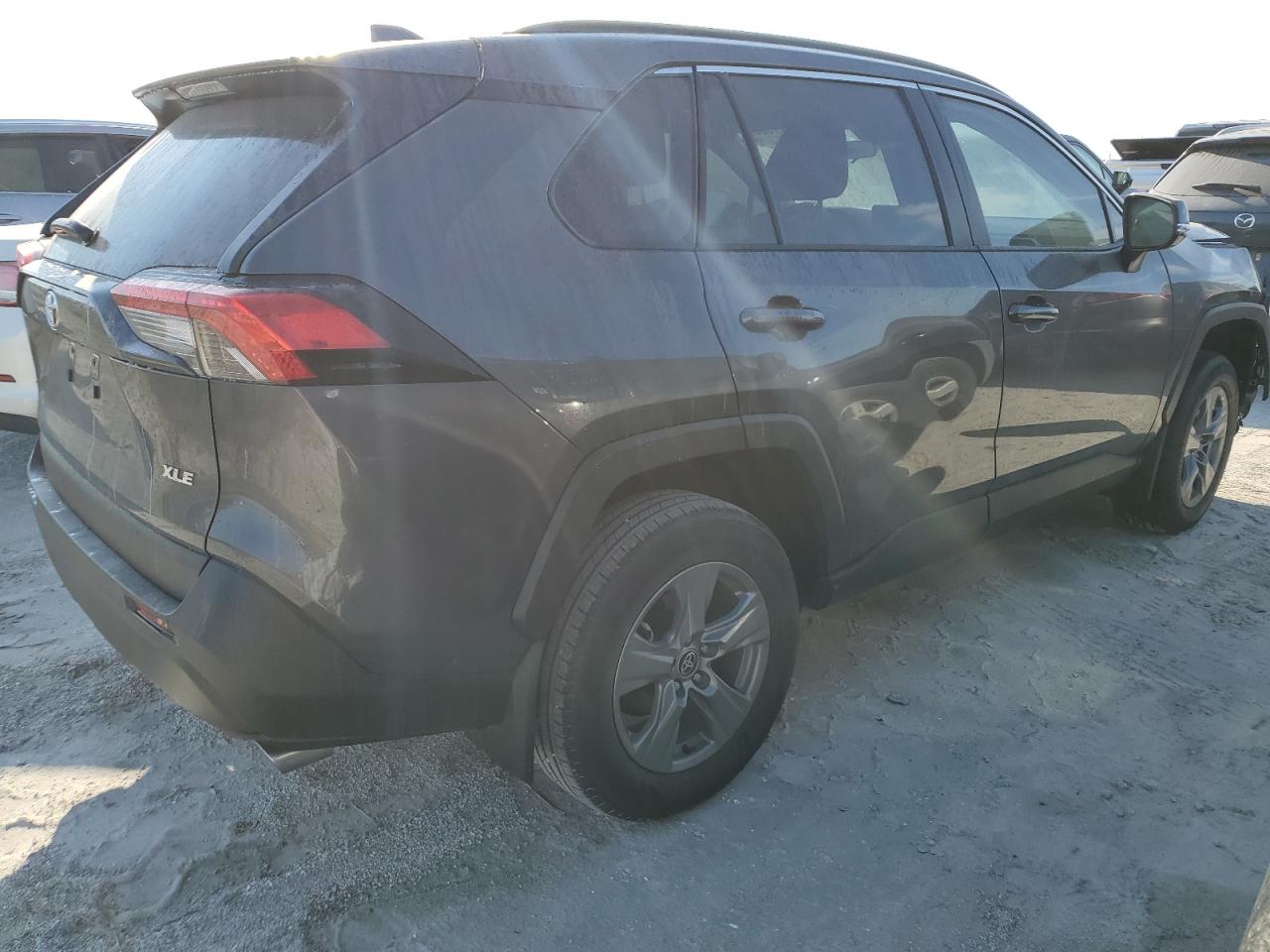 2024 TOYOTA RAV4 XLE VIN:2T3W1RFVXRW352669