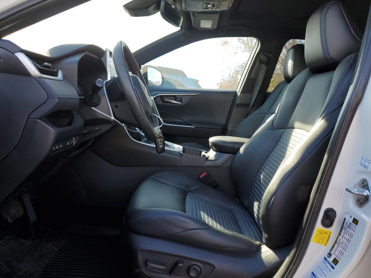 2022 TOYOTA RAV4 XSE VIN:4T3E6RFV7NU100742