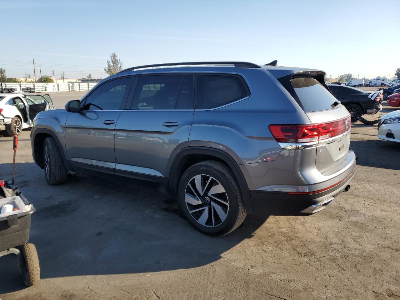 2024 VOLKSWAGEN ATLAS SE VIN:1V2JR2CA0RC560623