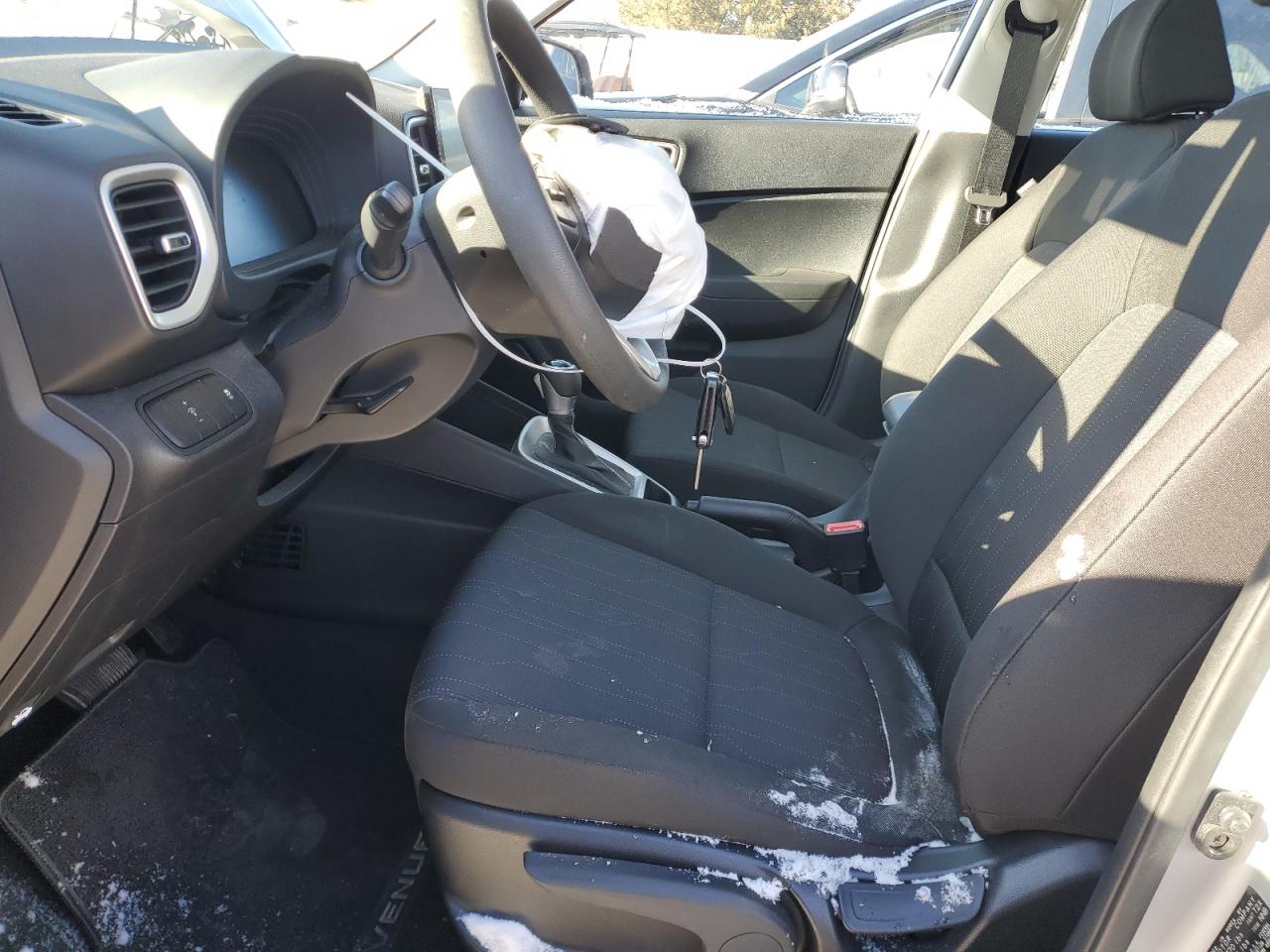 2023 HYUNDAI VENUE SE VIN:KMHRB8A3XPU213951