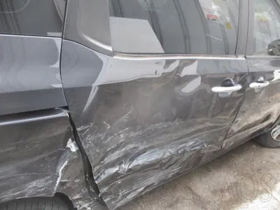 2015 Kia Carnival VIN:
