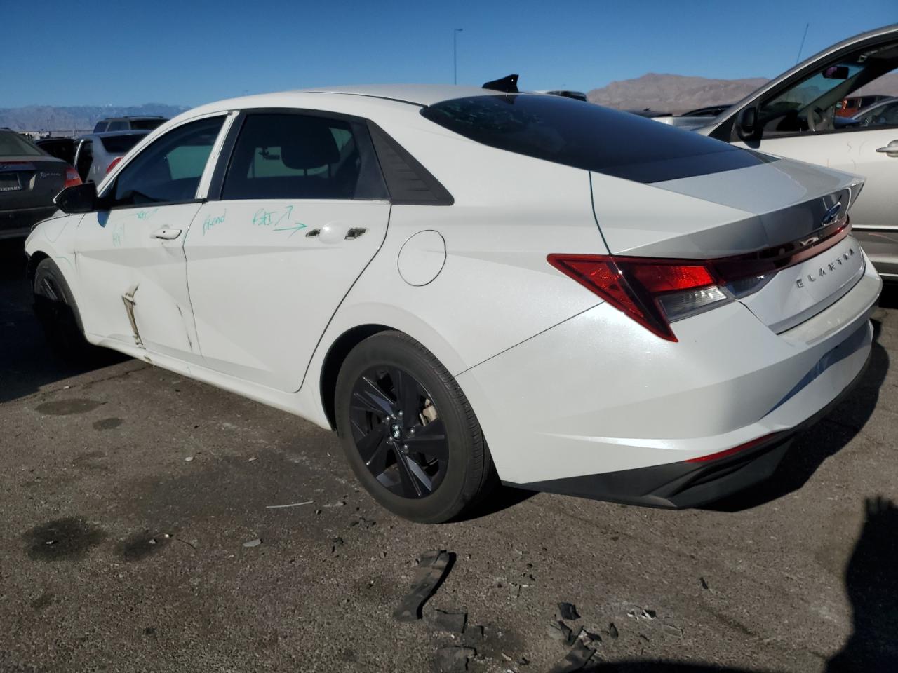 2022 HYUNDAI ELANTRA SEL VIN:5NPLM4AG5NH082743