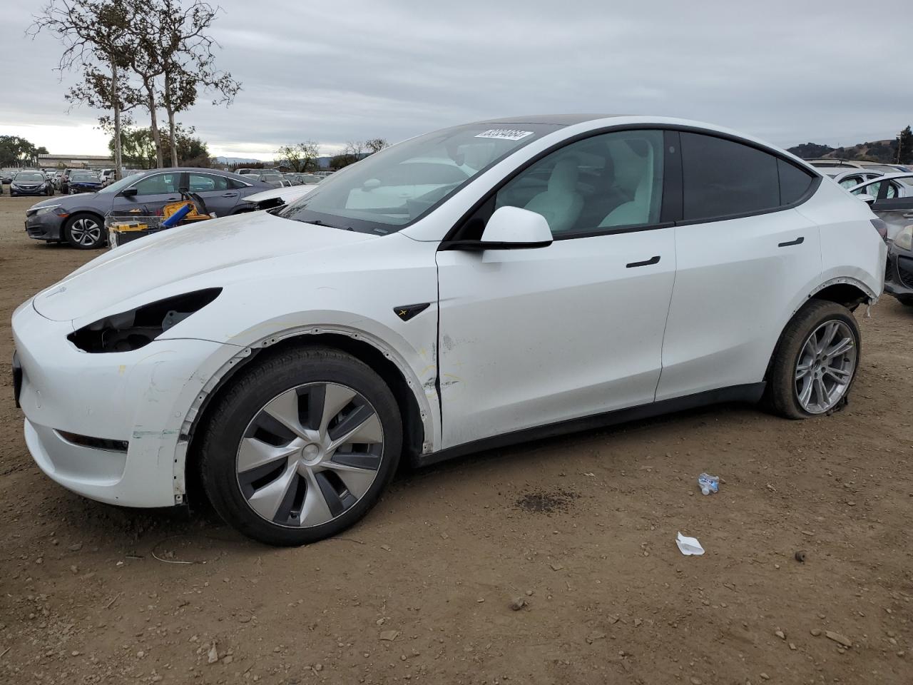 2022 TESLA MODEL Y  VIN:7SAYGDEE3NF561086