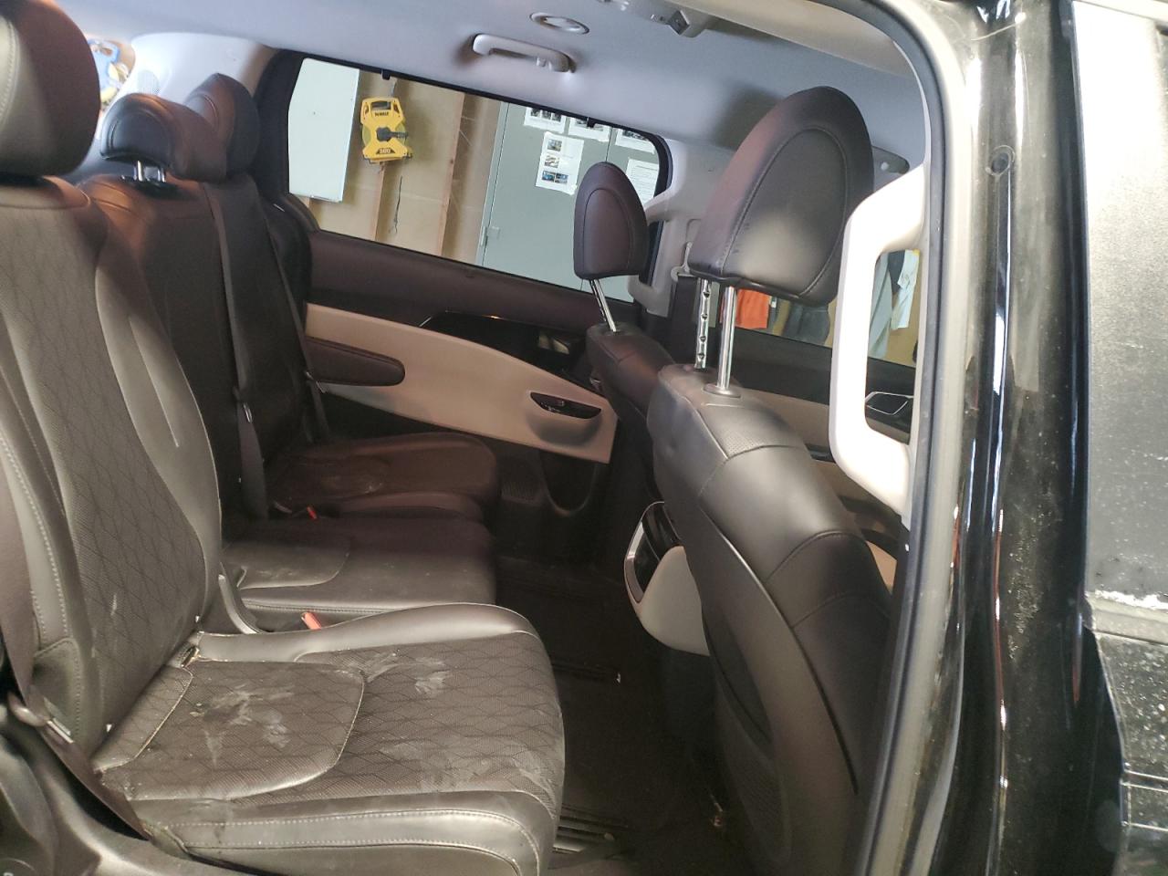 2022 KIA CARNIVAL EX VIN:KNDNC5H37N6102036