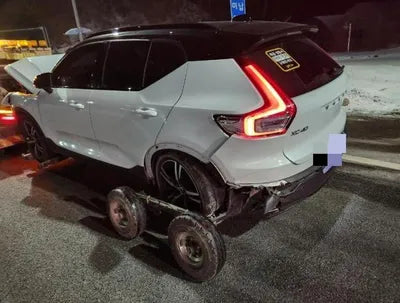 2018 Volvo XC40 VIN: