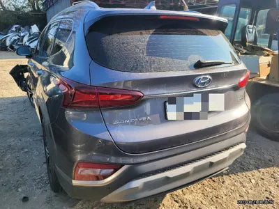 2018 Hyundai Santa FE VIN: