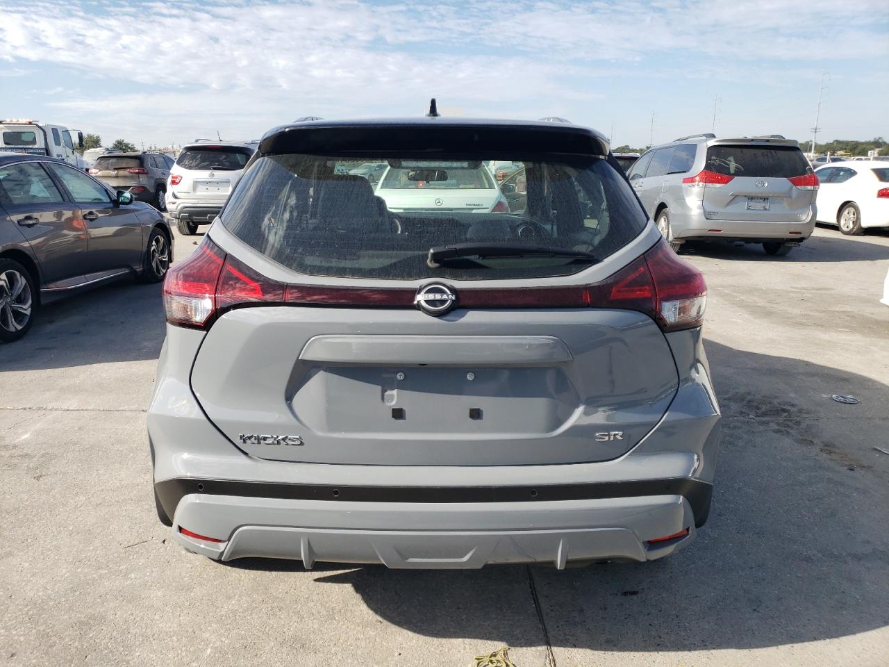 2023 NISSAN KICKS SR VIN:3N1CP5DV8PL492126