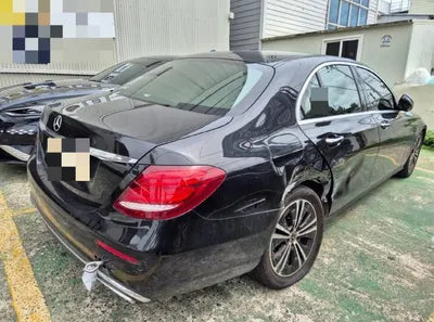 2020 Mercedes-Benz E 300 VIN: