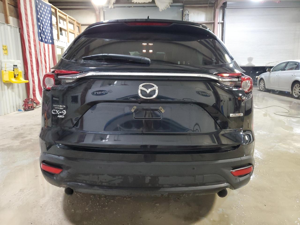 2022 MAZDA CX-9 TOURING VIN:JM3TCBCY8N0629229