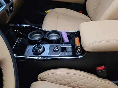 2022 Kia Sorento KNARH81GBNA104111 VIN:KNARH81GBNA104111
