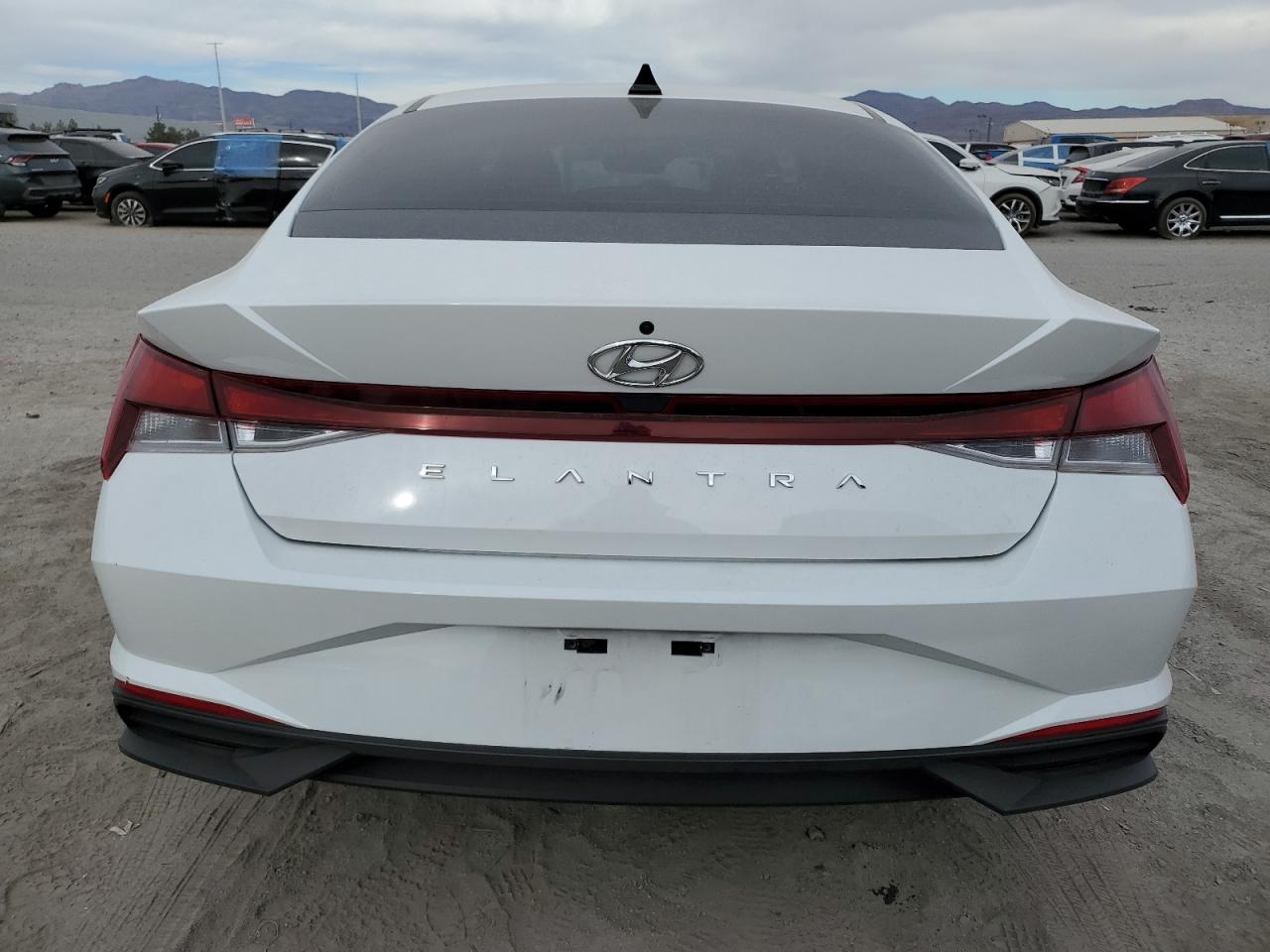 2022 HYUNDAI ELANTRA SE VIN:5NPLL4AG1NH054859