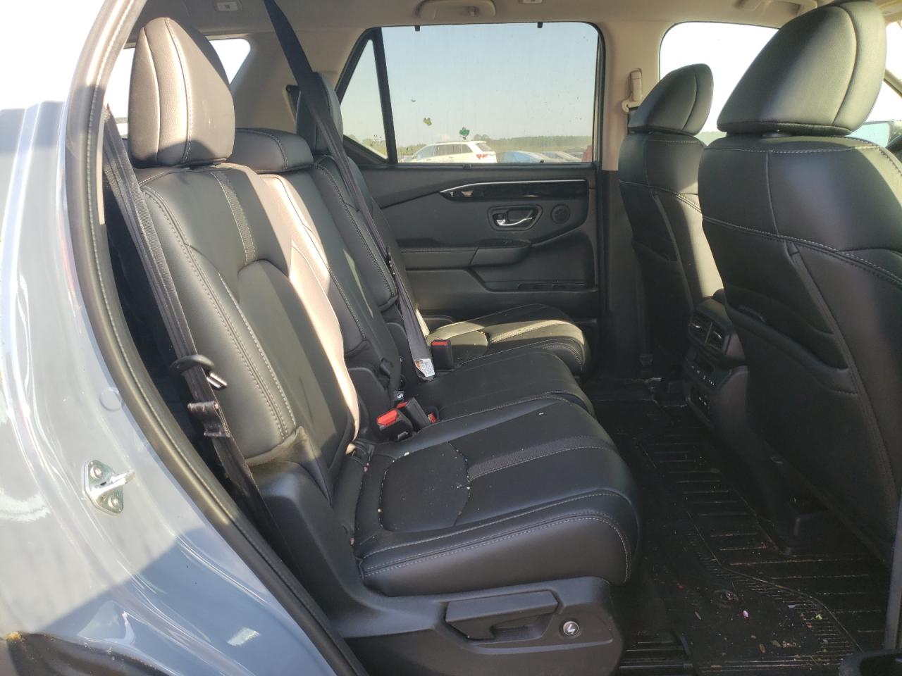 2024 HONDA PILOT TOURING VIN:5FNYG2H70RB015463