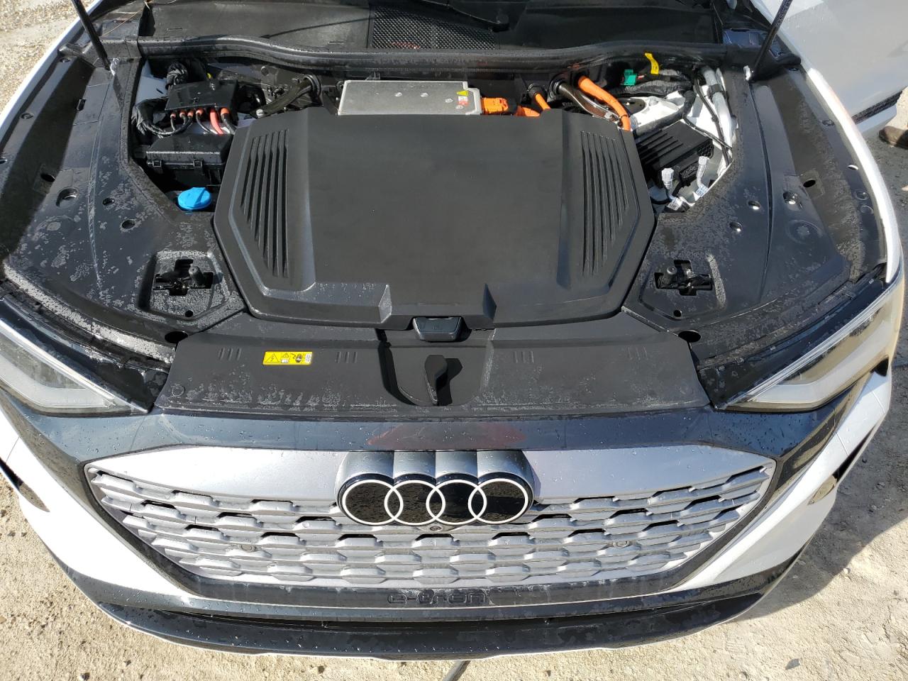 2024 AUDI Q8 E-TRON PRESTIGE VIN:WA16AAGE2RB013276