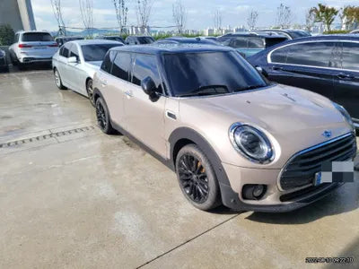 2022 MINI Clubman VIN: