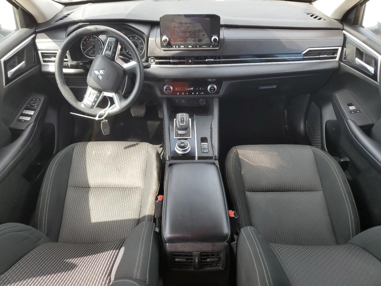 2023 MITSUBISHI OUTLANDER ES VIN:JA4J3TA83PZ010801