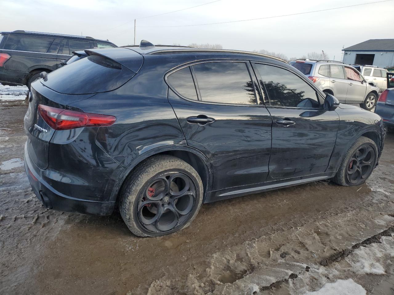 2023 ALFA ROMEO STELVIO TI VIN:ZASPAKBN9P7D57170