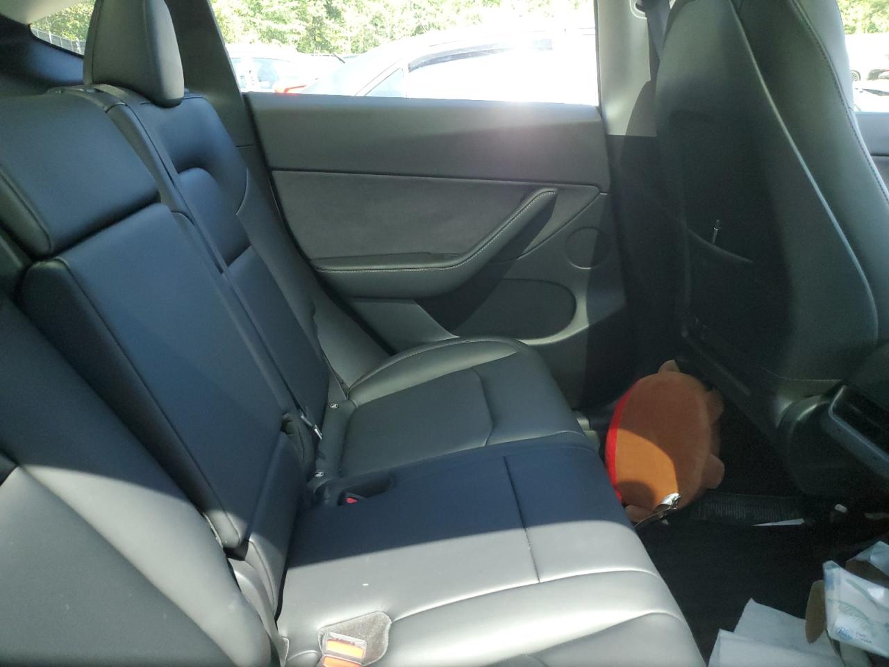 2022 TESLA MODEL Y  VIN:7SAYGDEF9NF463043