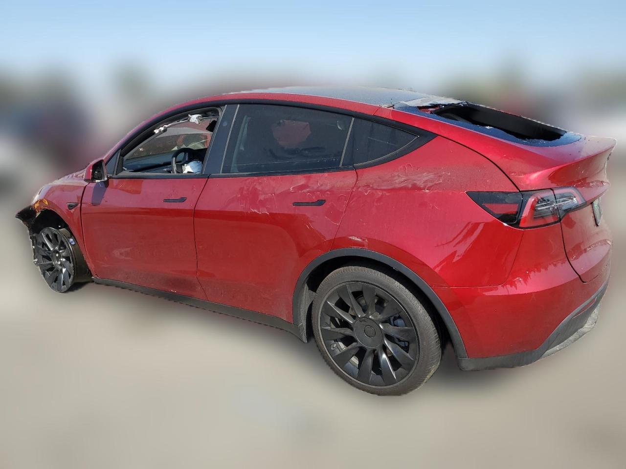 2024 TESLA MODEL Y  VIN:7SAYGDEEXRA230945