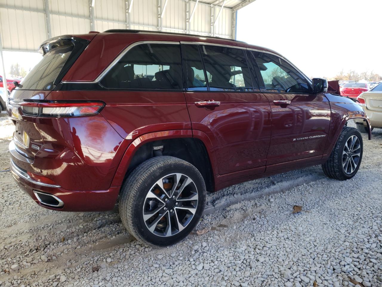 2022 JEEP GRAND CHEROKEE OVERLAND VIN:1C4RJHDG5N8626100