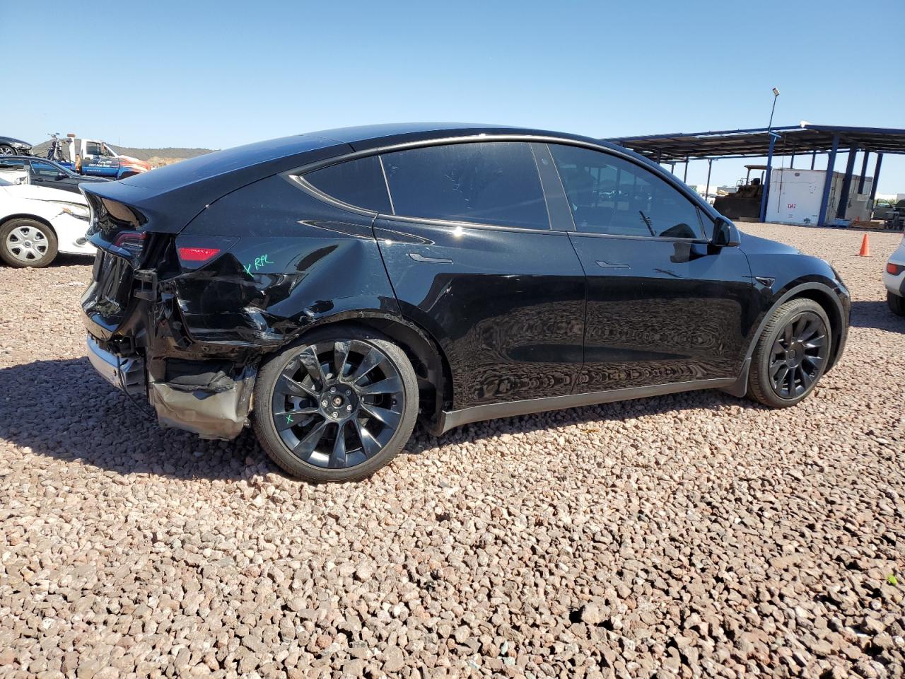 2023 TESLA MODEL Y  VIN:7SAYGAEE2PF749860