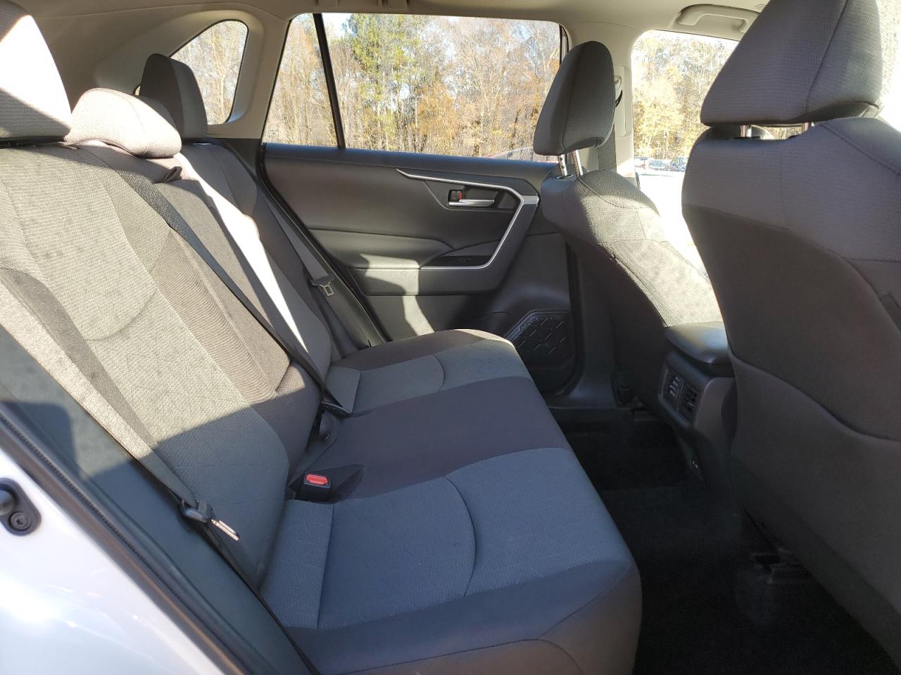 2024 TOYOTA RAV4 XLE VIN:2T3W1RFVXRC295455