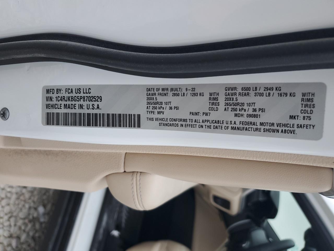 2023 JEEP GRAND CHEROKEE L LIMITED VIN:1C4RJKBG5P8702529