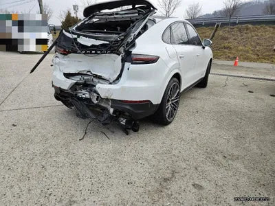 2020 Porsche Cayenne VIN: