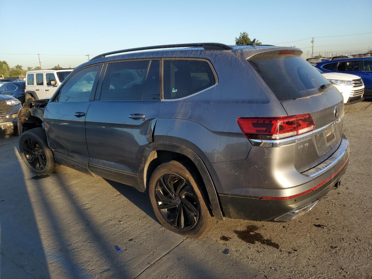 2022 VOLKSWAGEN ATLAS SE VIN:1V2JR2CA4NC550252