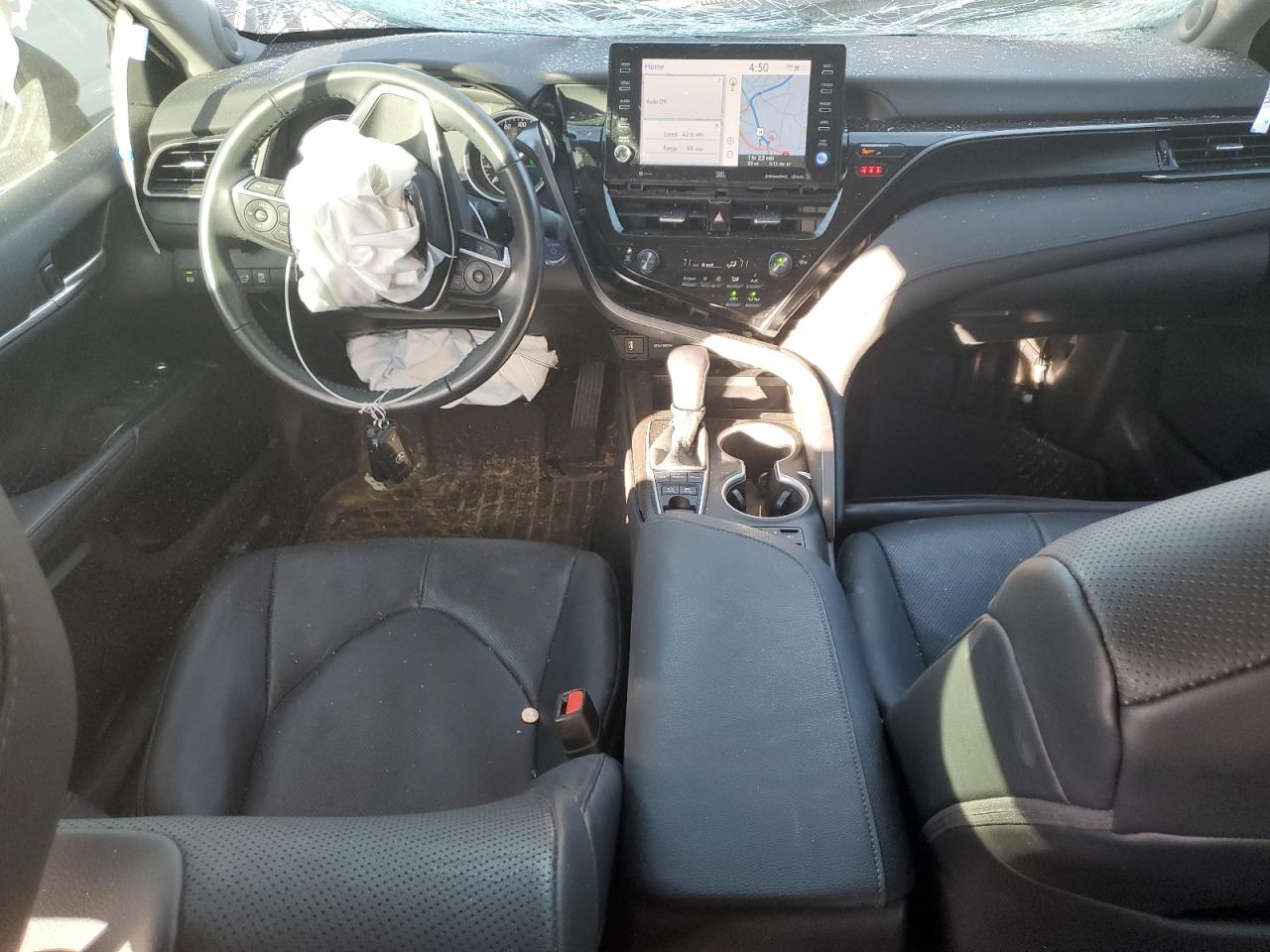 2022 TOYOTA CAMRY XLE VIN:4T1F31AK8NU577233