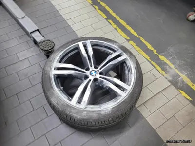 2018 BMW 730 WBA7G6100JB244083 VIN:WBA7G6100JB244083