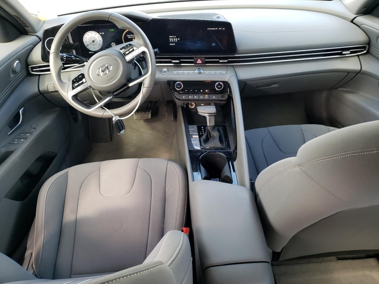 2023 HYUNDAI ELANTRA SEL VIN:5NPLS4AGXPH109038