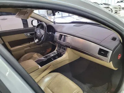 2015 Jaguar XF SAJAA05J4FDU78363 VIN:SAJAA05J4FDU78363