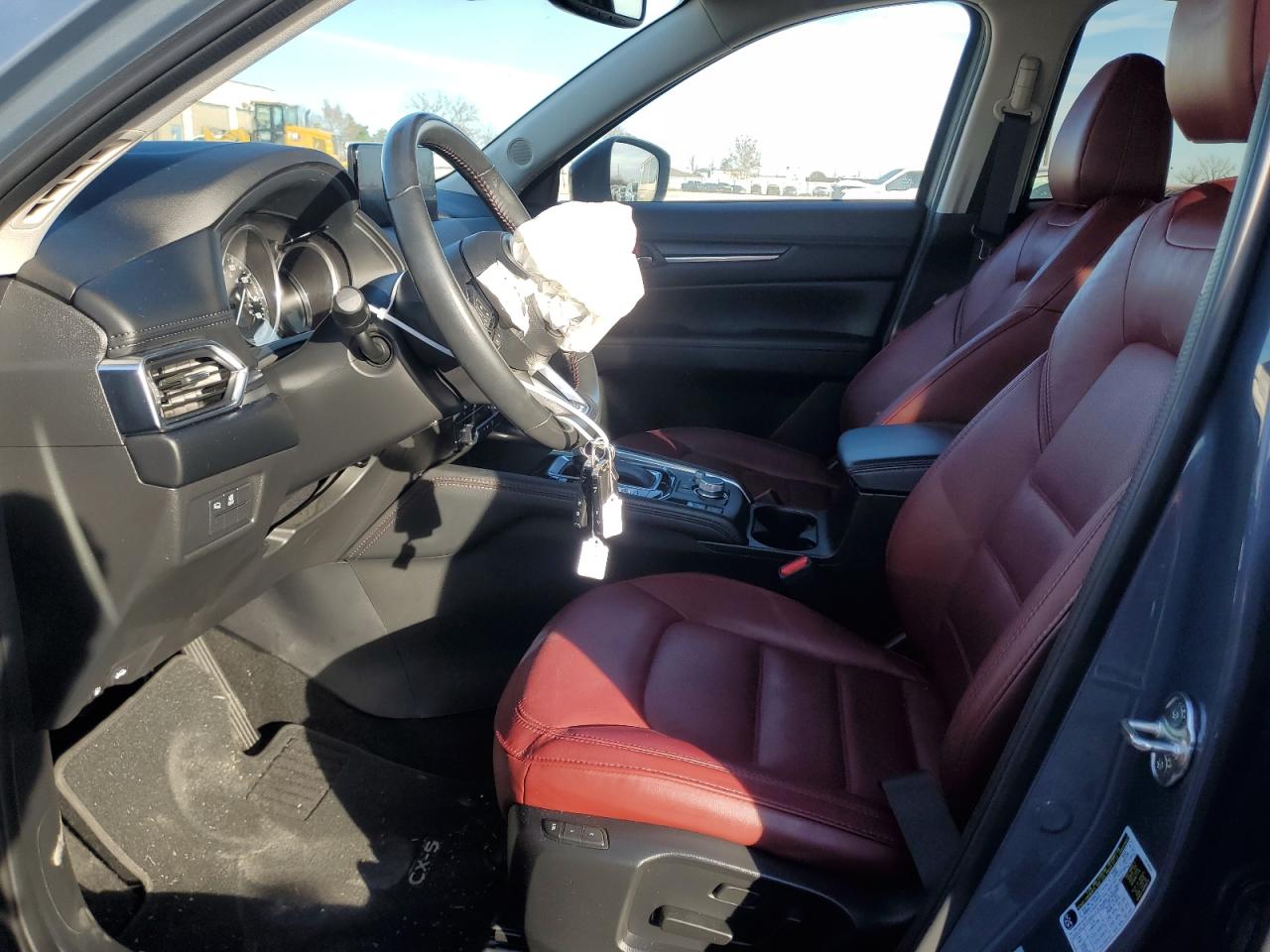 2022 MAZDA CX-5 PREFERRED VIN:JM3KFBCM9N0647528