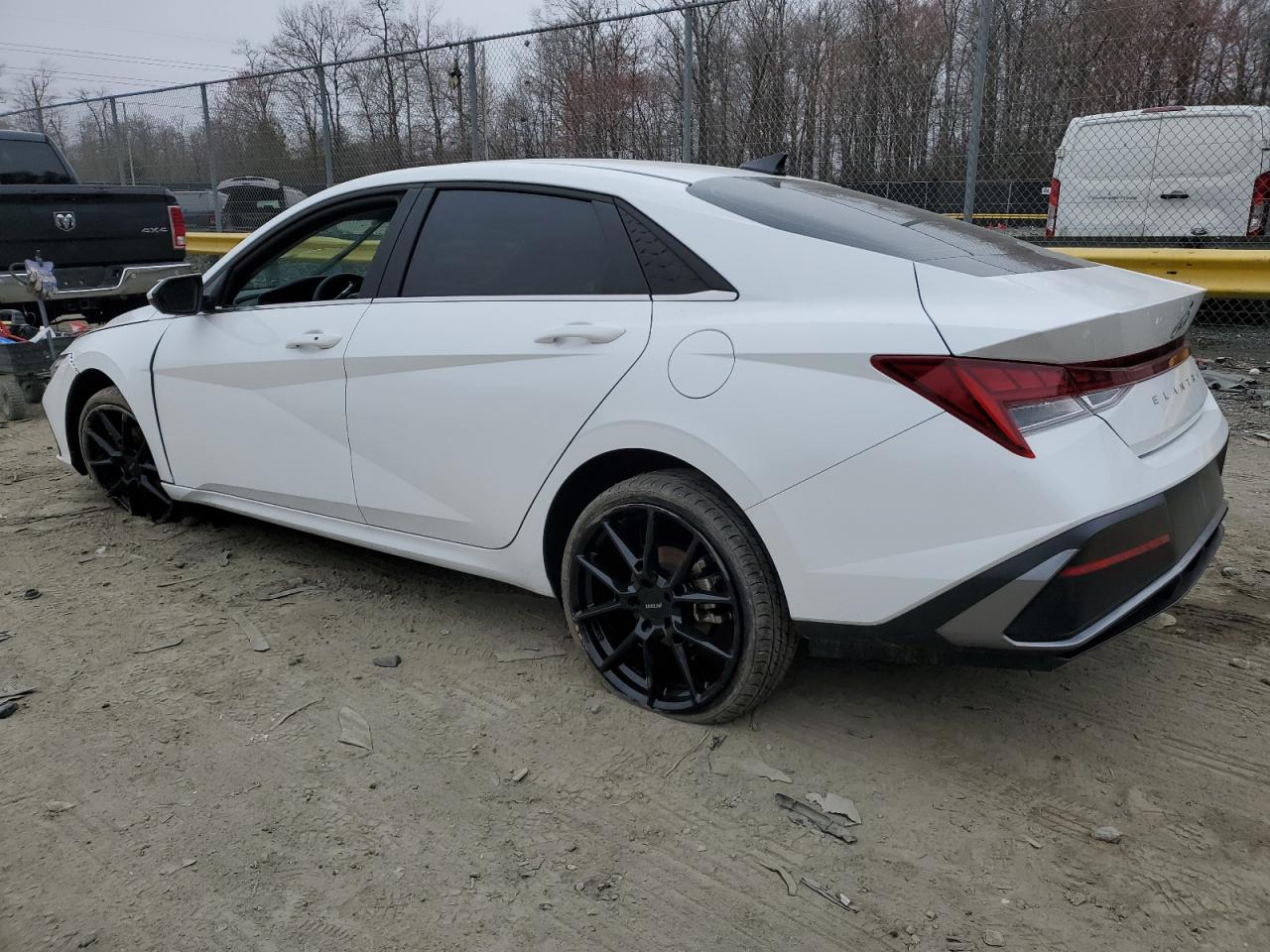 2024 HYUNDAI ELANTRA SEL VIN:KMHLS4DG9RU645267