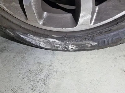 2016 Mercedes-Benz C 200 WDDWF4CB7HF406210 VIN:WDDWF4CB7HF406210