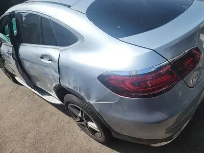 2021 Mercedes-Benz GLC 300 VIN: