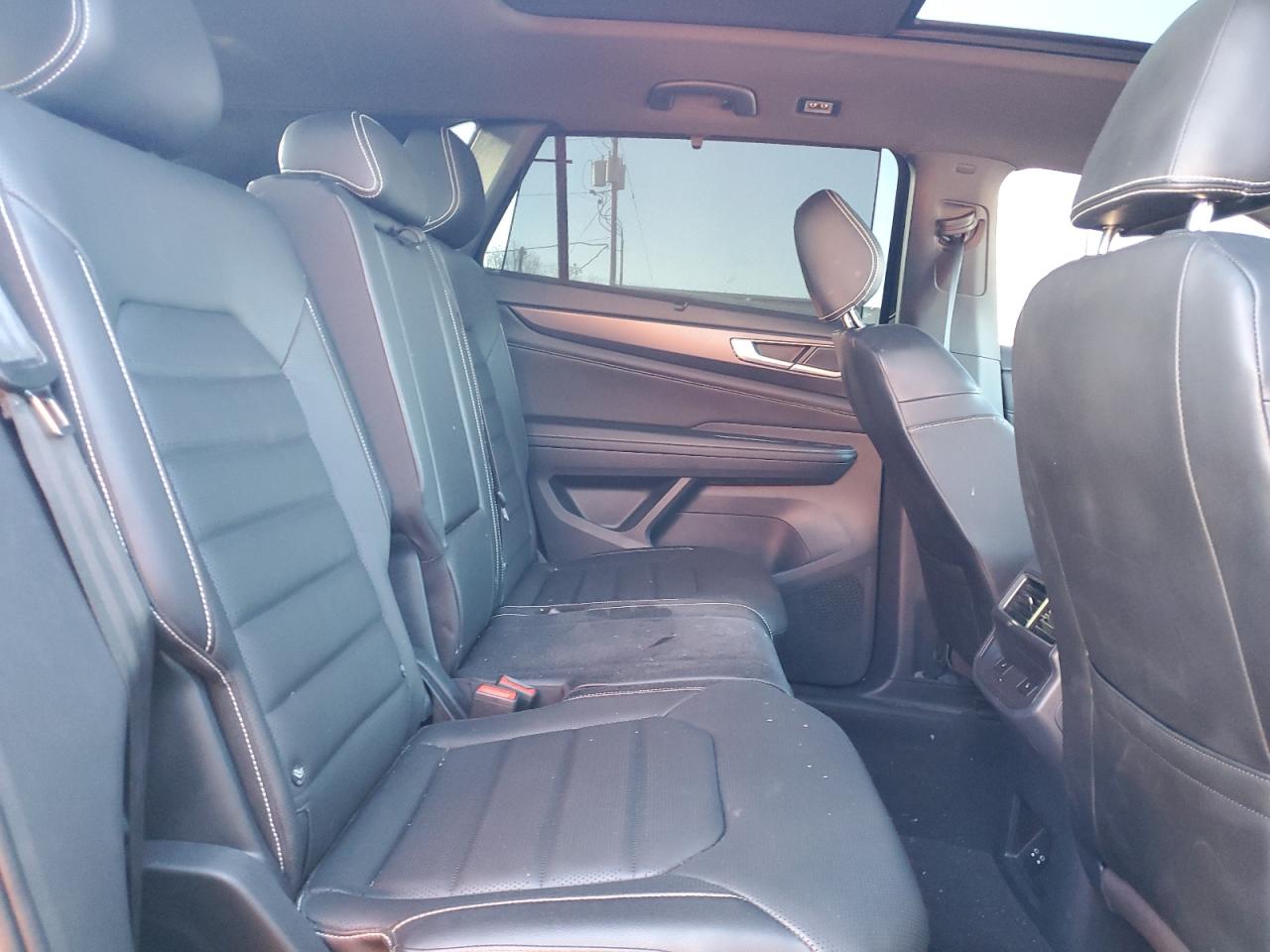 2024 VOLKSWAGEN ATLAS CROSS SPORT SEL R-LINE VIN:1V2AE2CA6RC211638