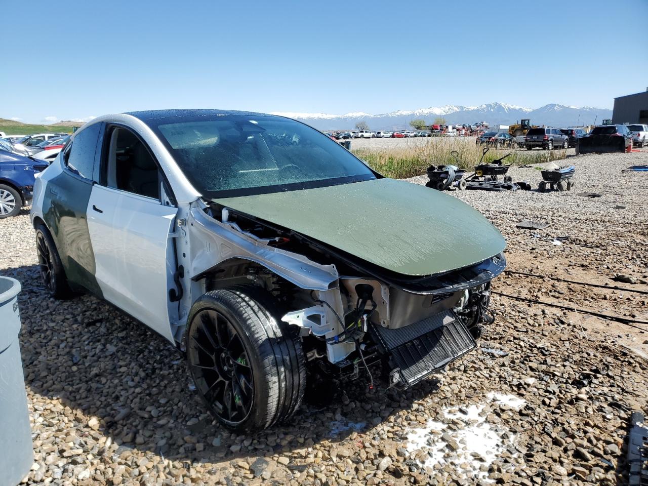 2023 TESLA MODEL Y  VIN:7SAYGAEE4PF857820