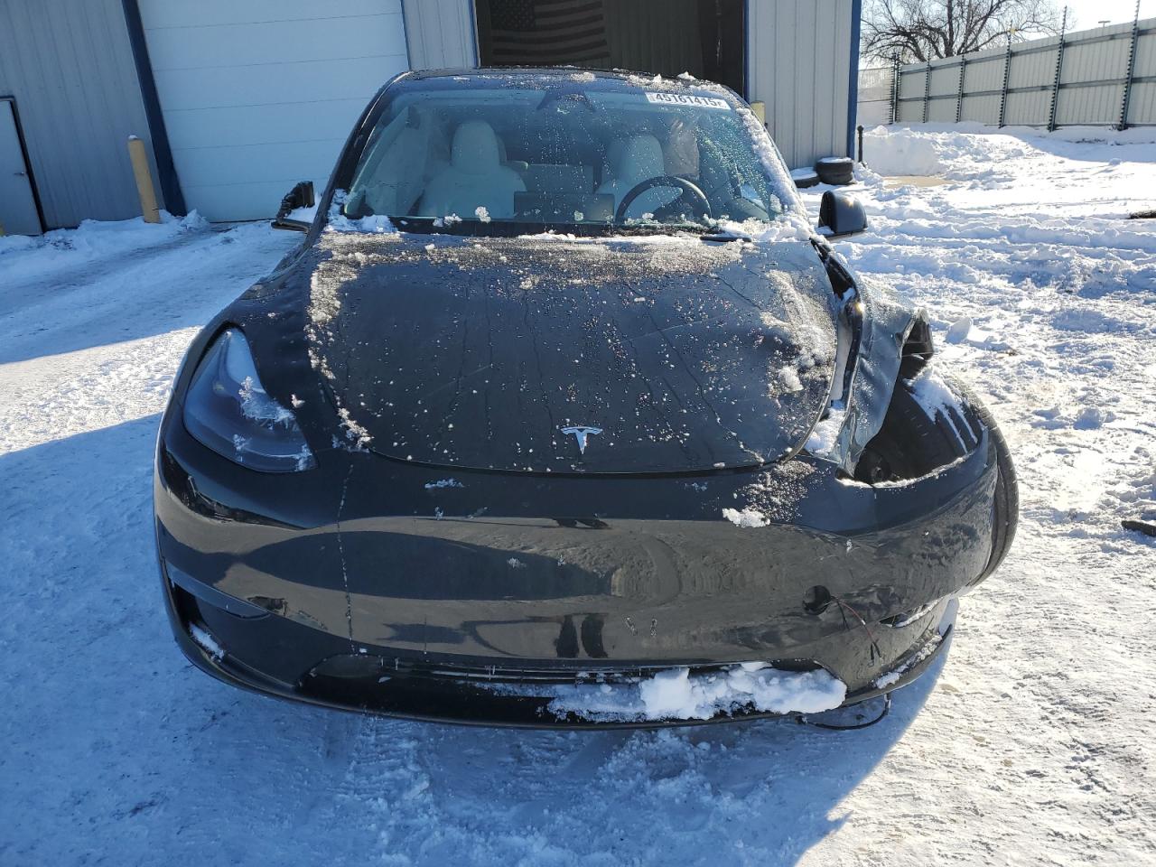 2024 TESLA MODEL Y  VIN:7SAYGDEE3RA220161