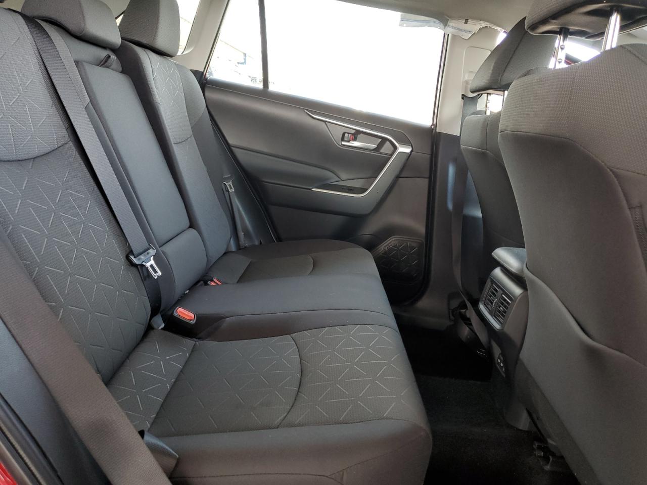 2023 TOYOTA RAV4 XLE VIN:2T3W1RFV7PW280956