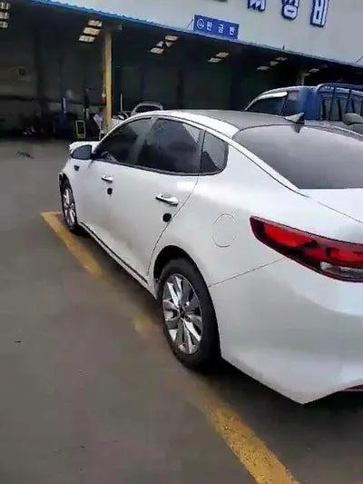 2016 Kia K5 KNAGX417GGA014670 VIN:KNAGX417GGA014670