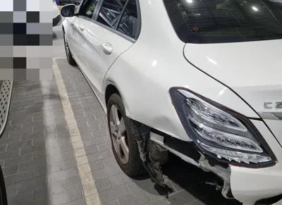 2016 Mercedes-Benz C 200 WDDWF3HB3HR208726 VIN:WDDWF3HB3HR208726