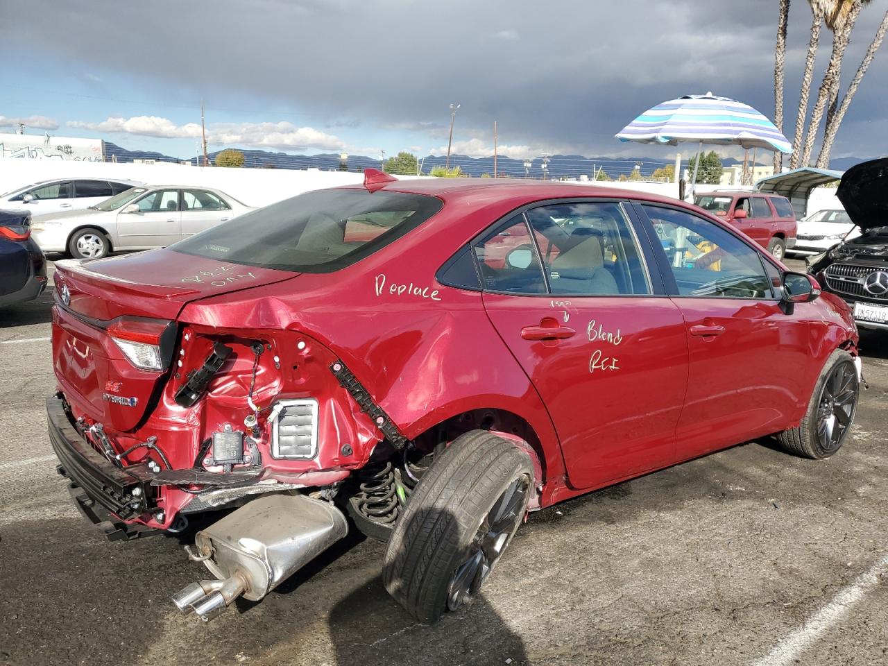 2024 TOYOTA COROLLA LE VIN:JTDBCMFE8RJ032860