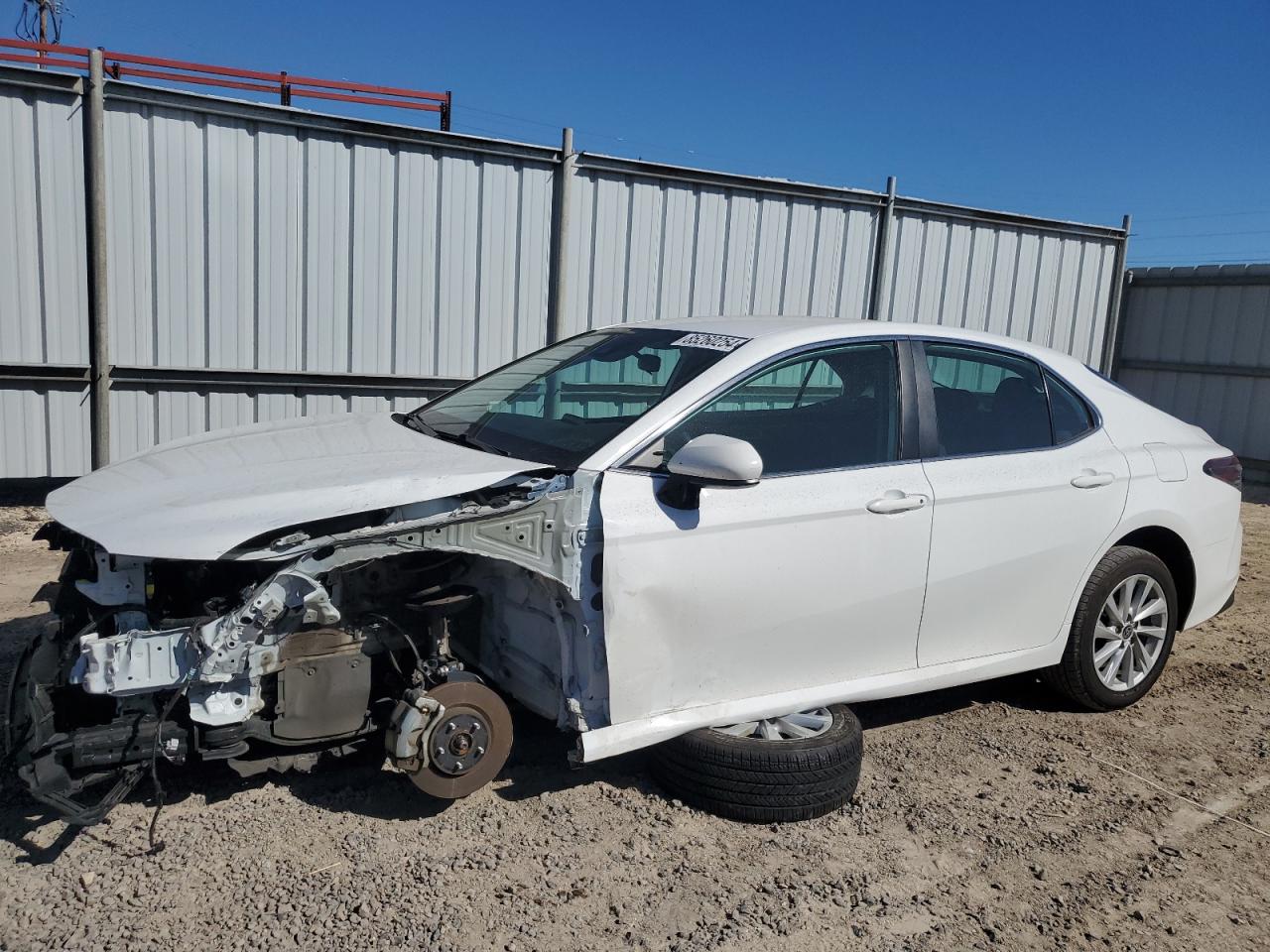 2022 TOYOTA CAMRY LE VIN:4T1C11AK4NU639378