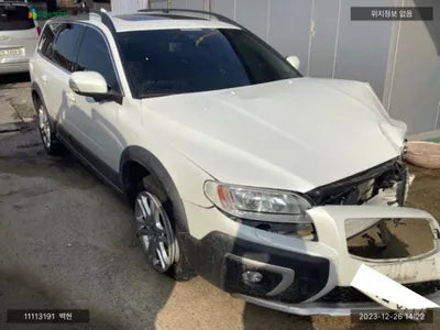 2016 Volvo XC70 YV1BZ97B6G1242245 VIN:YV1BZ97B6G1242245
